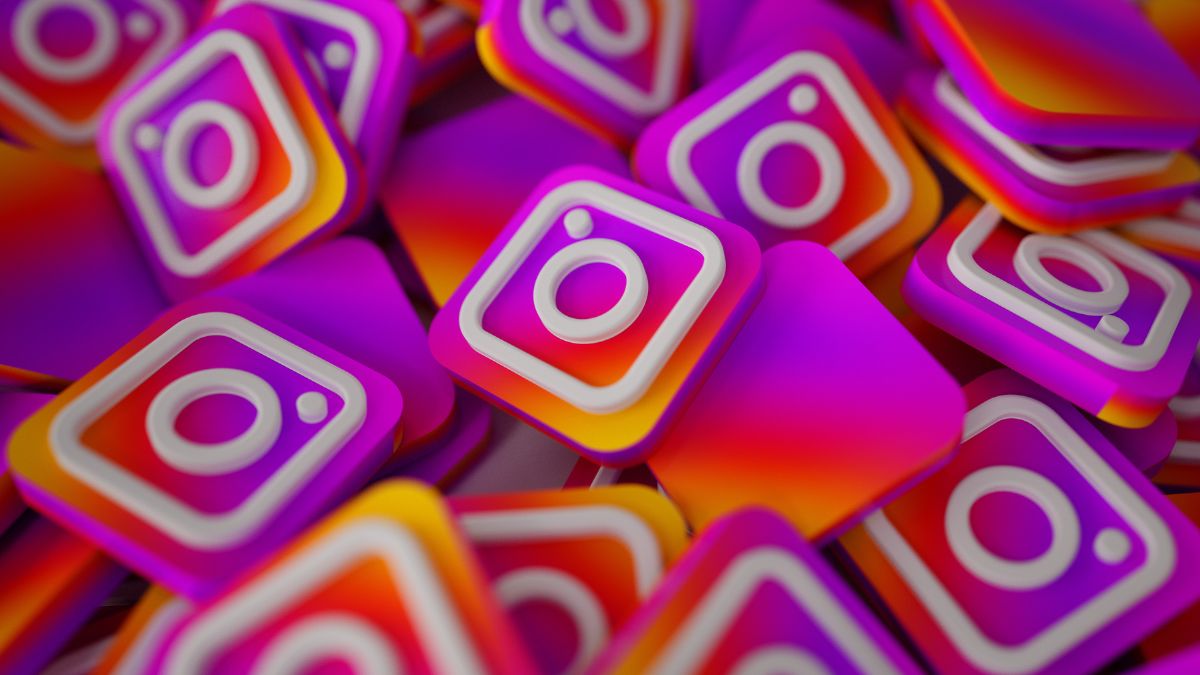 Hobo.Video - 10 Growth Hacking Tactics to Boost Instagram Followers - Instagram icons