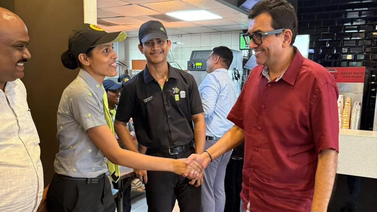 Hobo.Video - Sanjeev Kapoor Biography - Chef Portrait