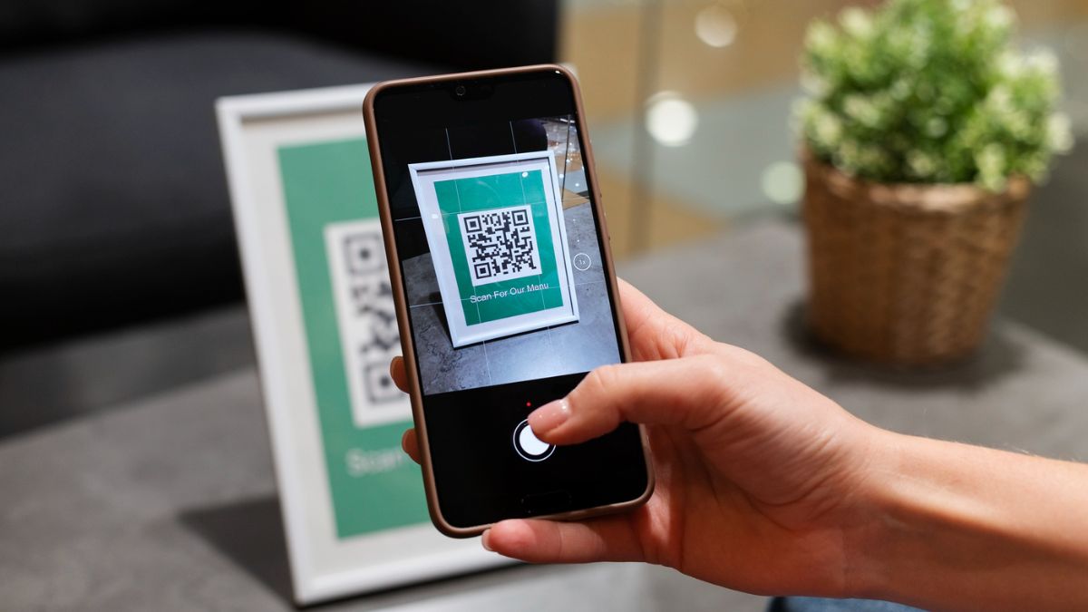 Hobo.Video - How to Generate a QR Code for Google Reviews in 2025 - QR code