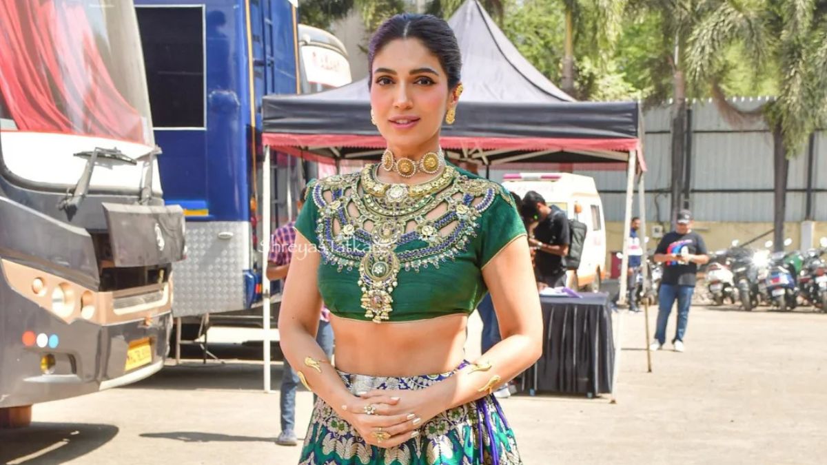 Hobo.Video - Bhumi Pednekar’s Sustainability Campaign Success - Green Initiative