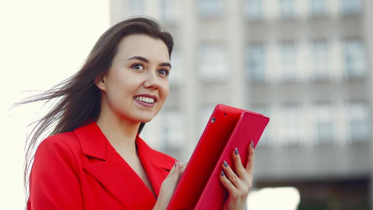 Hobo.Video-Deepika Padukone’s Endorsement Playbook: Building Aspirational Brands That Convert-Information for the audience