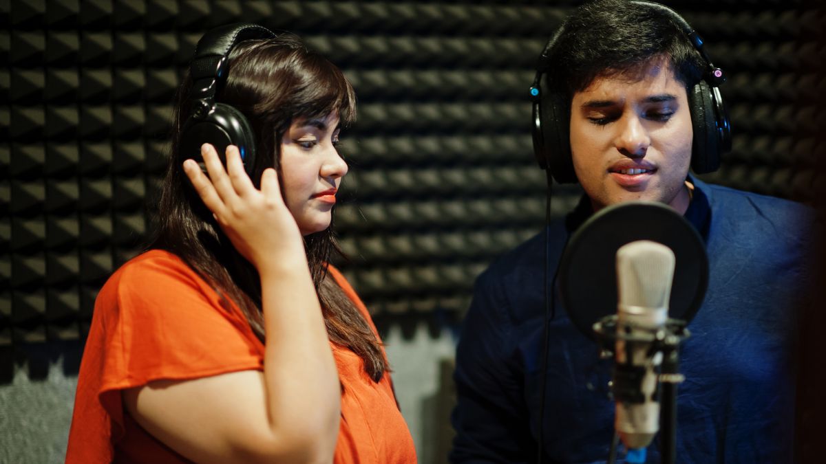 Hobo.Video-Bollywood Singer List: Top Male and Female Singers of All Time-Information for the audience