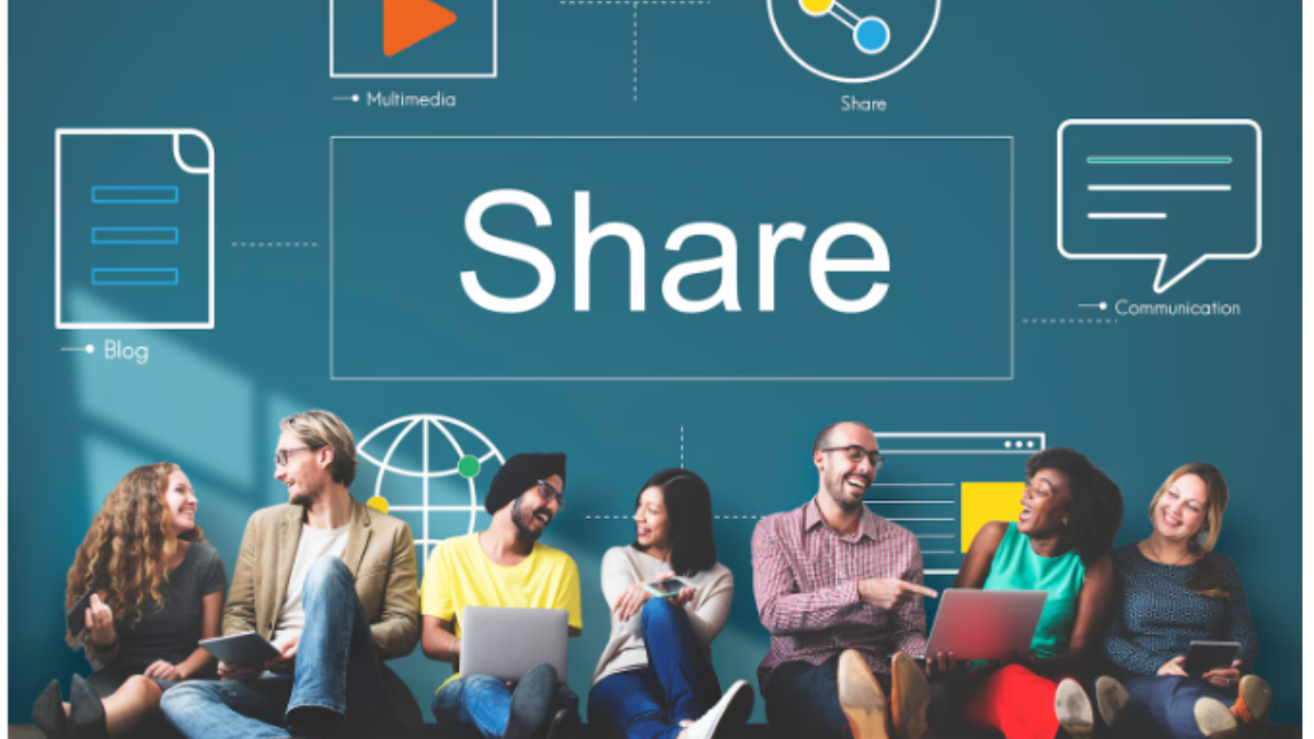 Hobo.Video - How CredBoom Builds Loyal Communities for D2C Startups - Community building for D2C startups