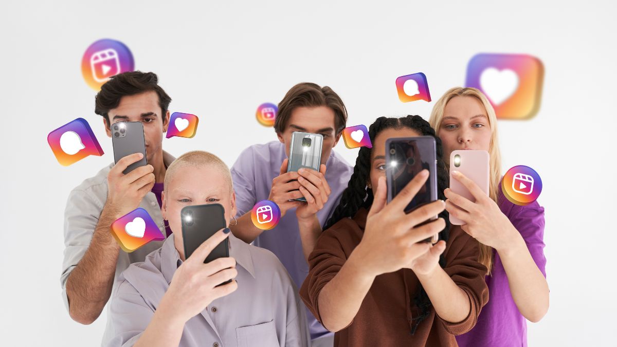 Hobo.Video – 10 Best Social Media Wall Examples for Websites, Events, Retail Stores & Digital Displays (2026) – Social Wall