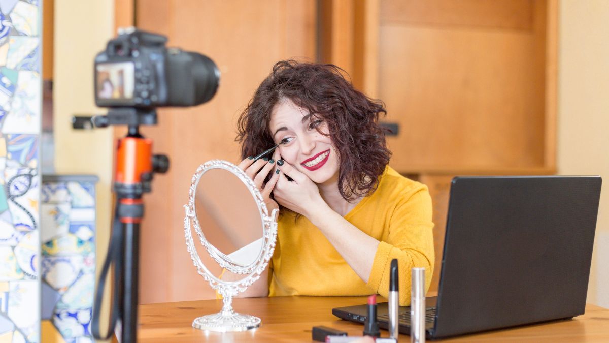 Hobo.Video - 11 YouTube Influencer Marketing Examples to Inspire Your 2026 Strategy - YouTube Influencers