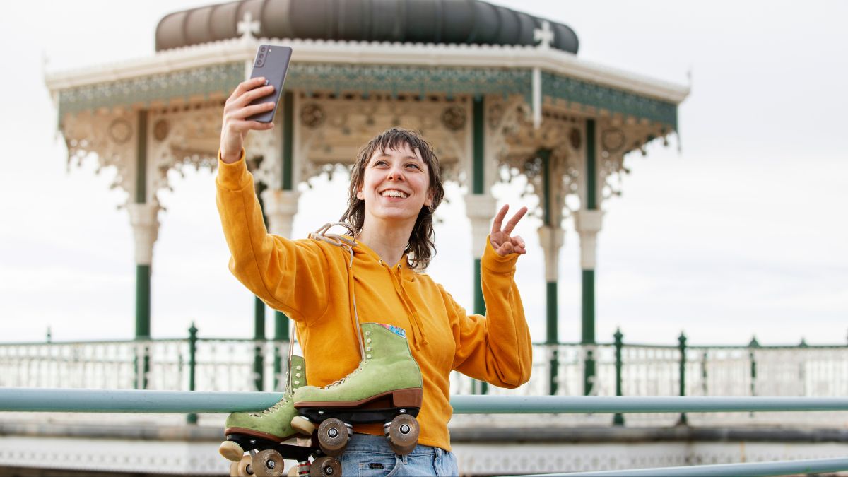 Hobo.Video - Top Surat Influencers in 2026: Complete List for Influencer Marketing - Surat Influencers