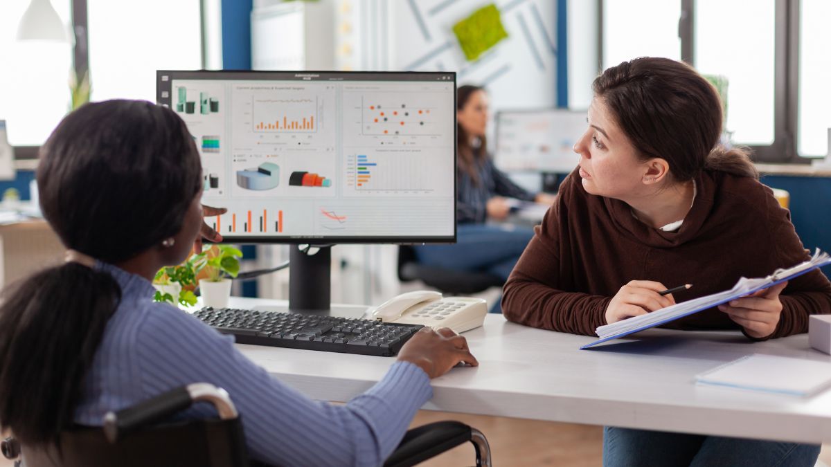 Hobo.Video - How to Build a Client Reporting Dashboard for Free - Client Reporting Dashboard