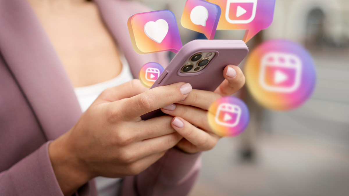 Hobo.Video - How to Mark Content as Read and Unread in Instagram Engage - Instagram engage