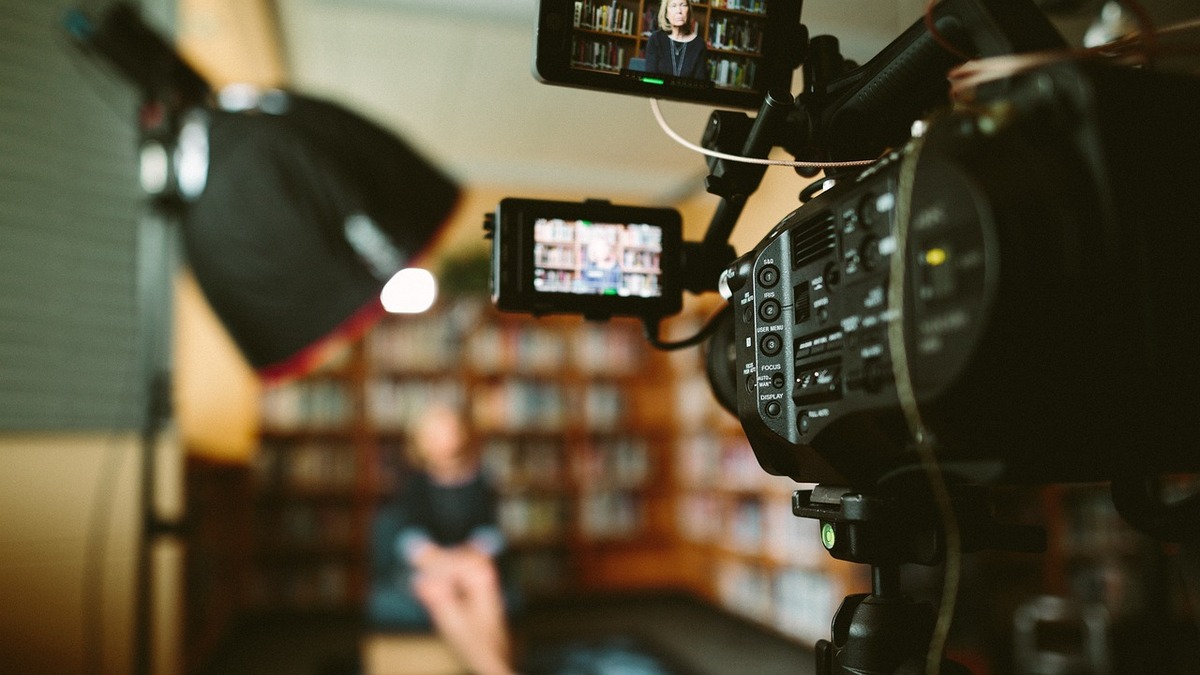 Hobo.Video-DIY Video Production on a Budget: Step-by-Step Guide for Beginners-video