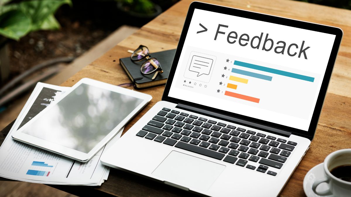 Hobo.Video - How to Create a Product Feedback Form That Actually Gets Responses - Feedback on Laptop