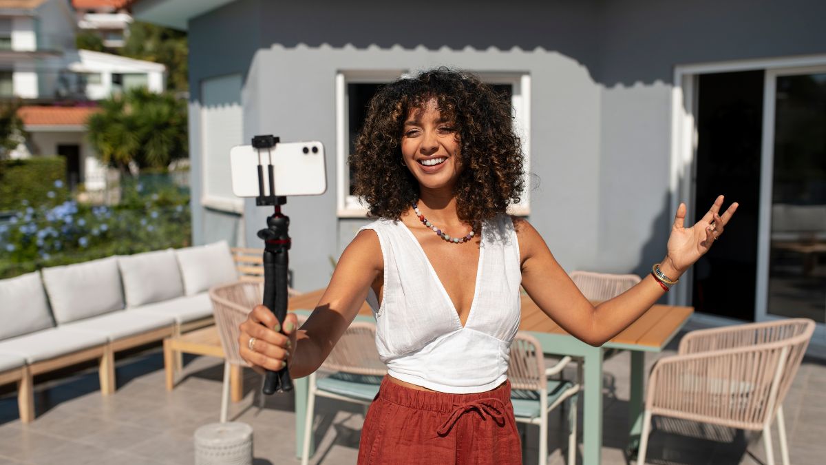 Hobo.Video - How to use TikTok in Indian in 2025 - TikTok Creator