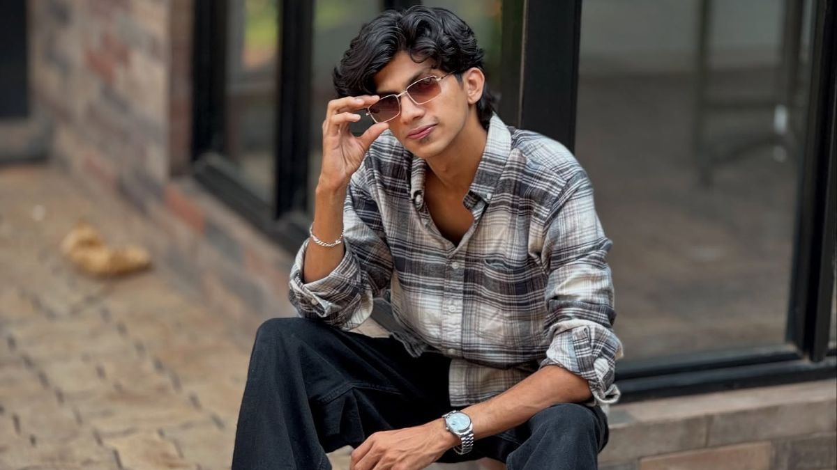 Hobo.Video - Ajnaz Manzoor - Profile Overview