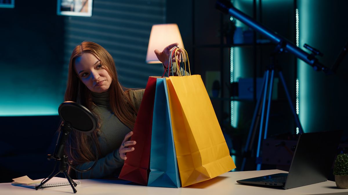 Hobo.Video - 40%+ Brands Spending on Influencer Campaigns: 2025 Report - Influencer campaign