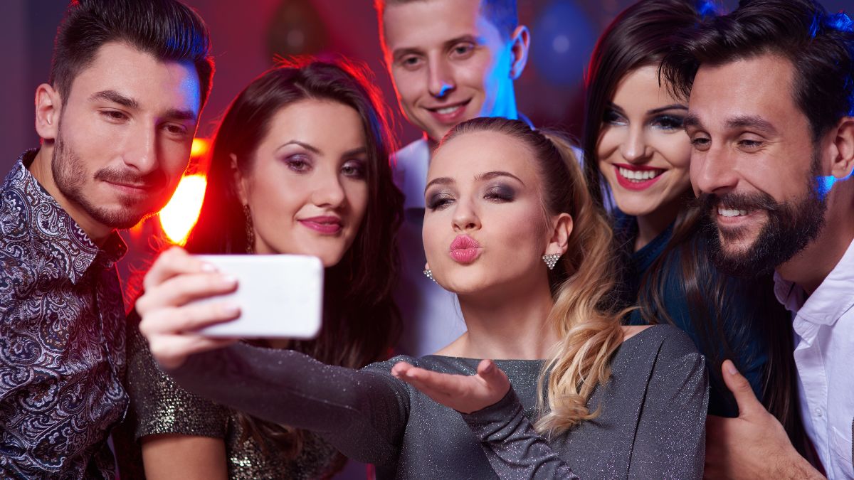 Hobo.Video - TikTok Marketing - Trend Reel