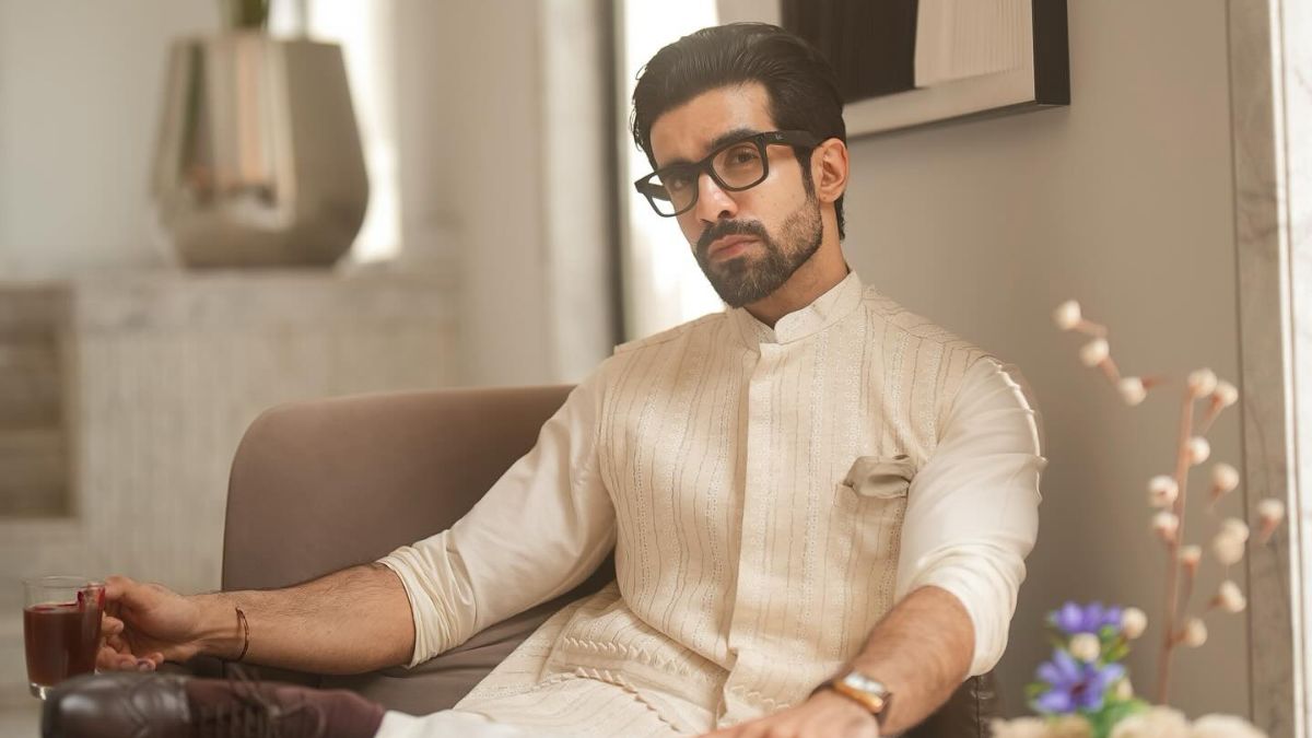 Hobo.Video - Karron Dhinggra - Style Influencer