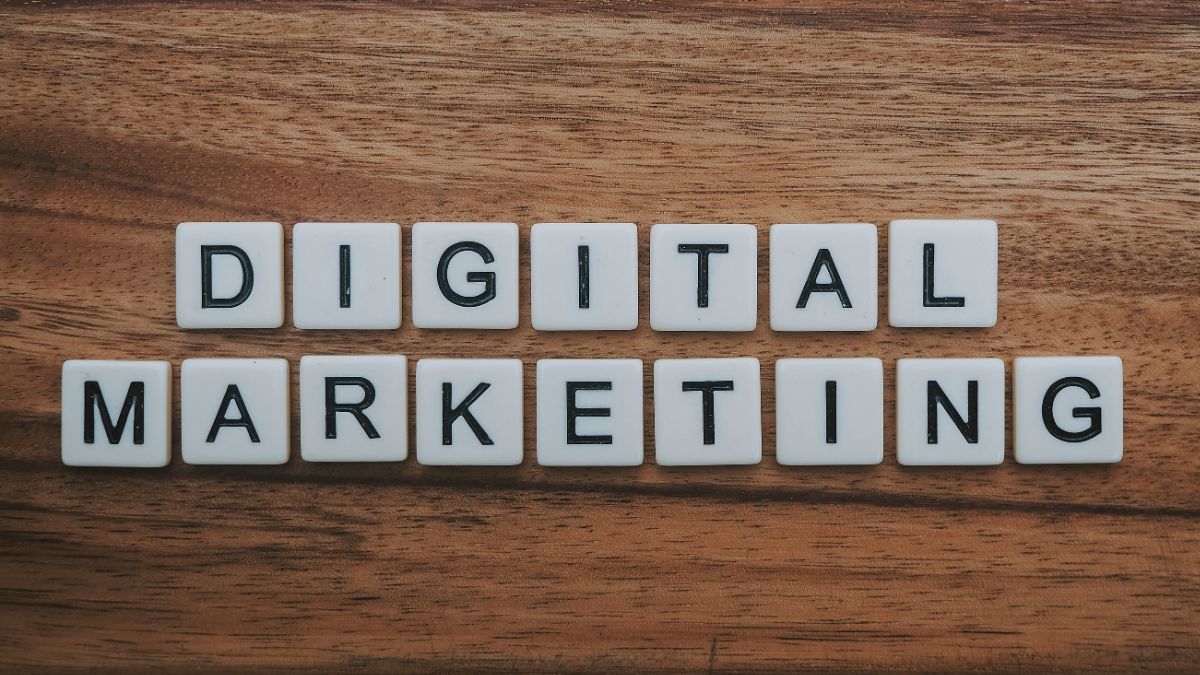 Hobo.Video - D2C Success Stories Ghaziabad - Brands