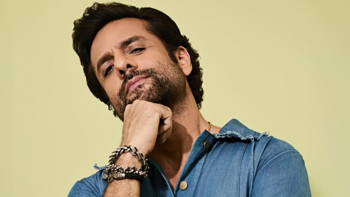 Hobo.Video - Fardeen Khan Biography - Comeback Journey