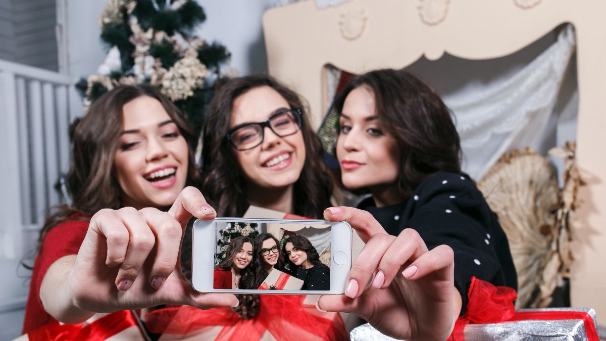 Hobo.Video – Christmas Sale Influencers – Creator