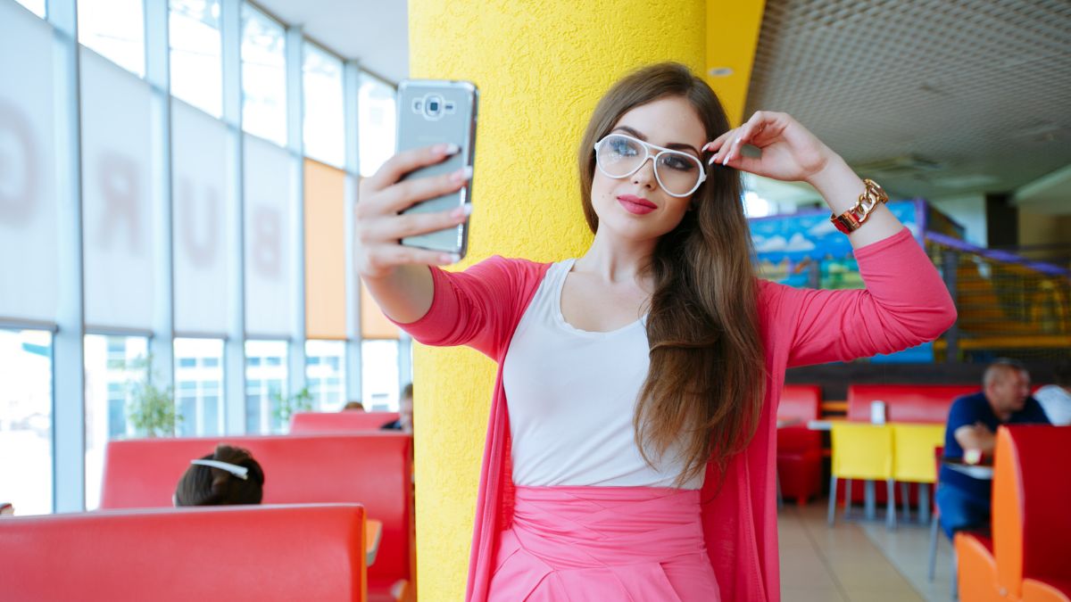 Hobo.video-Top Business and Entrepreneurship Influencers in Canada to Follow in 2025-Information for the audience