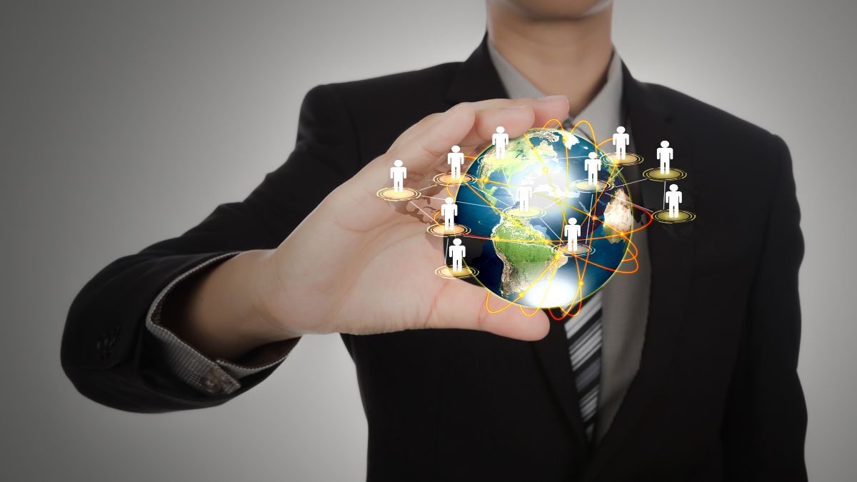 Hobo.Video-How Anand Mahindra Thinks About Innovation That Actually Scales Globally-Information for the audience