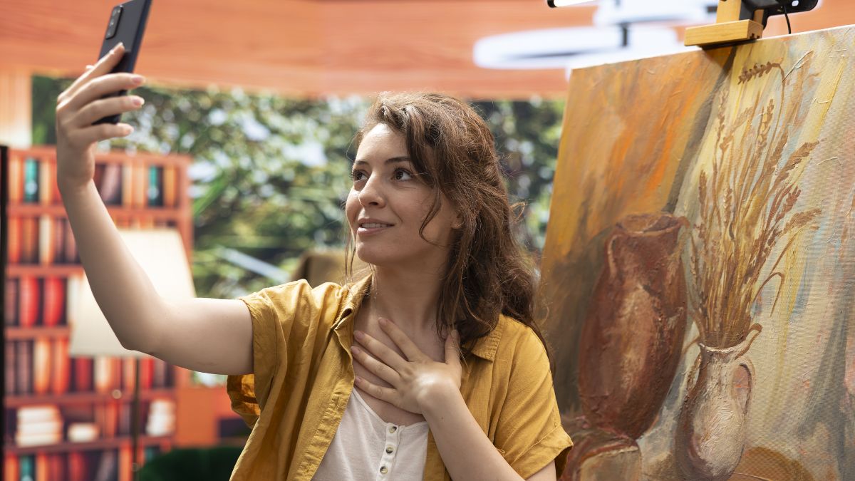 Hobo.Video- Best Art and DIY Influencers in Canada: Top Creators for 2025, art influencers.