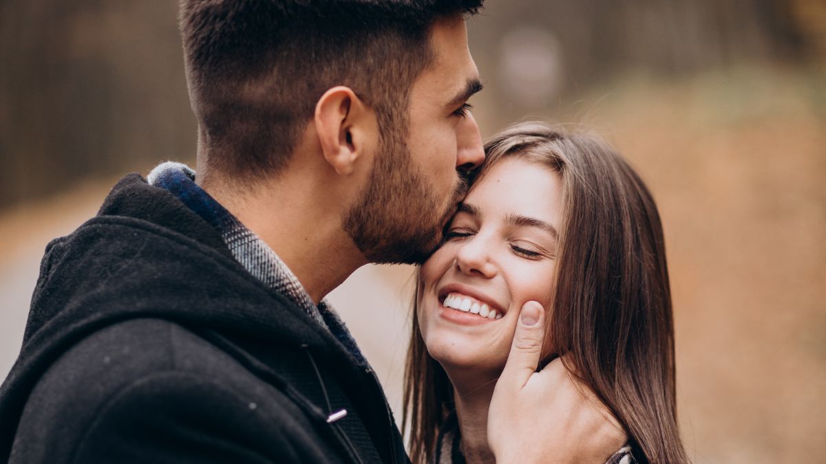 Hobo.Video- Best TikTok Couples and Duos to Follow in 2025. famous influencers.